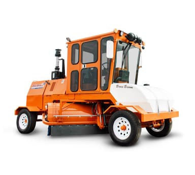 Ride-on Sweeper, 8 ft